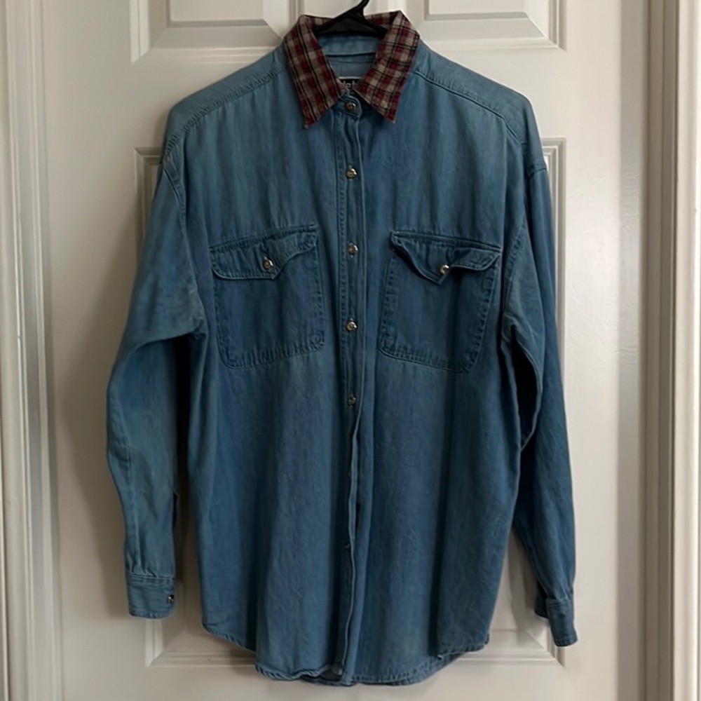 Perfect Details Blue and Red Button Down Shirt with Western Flair